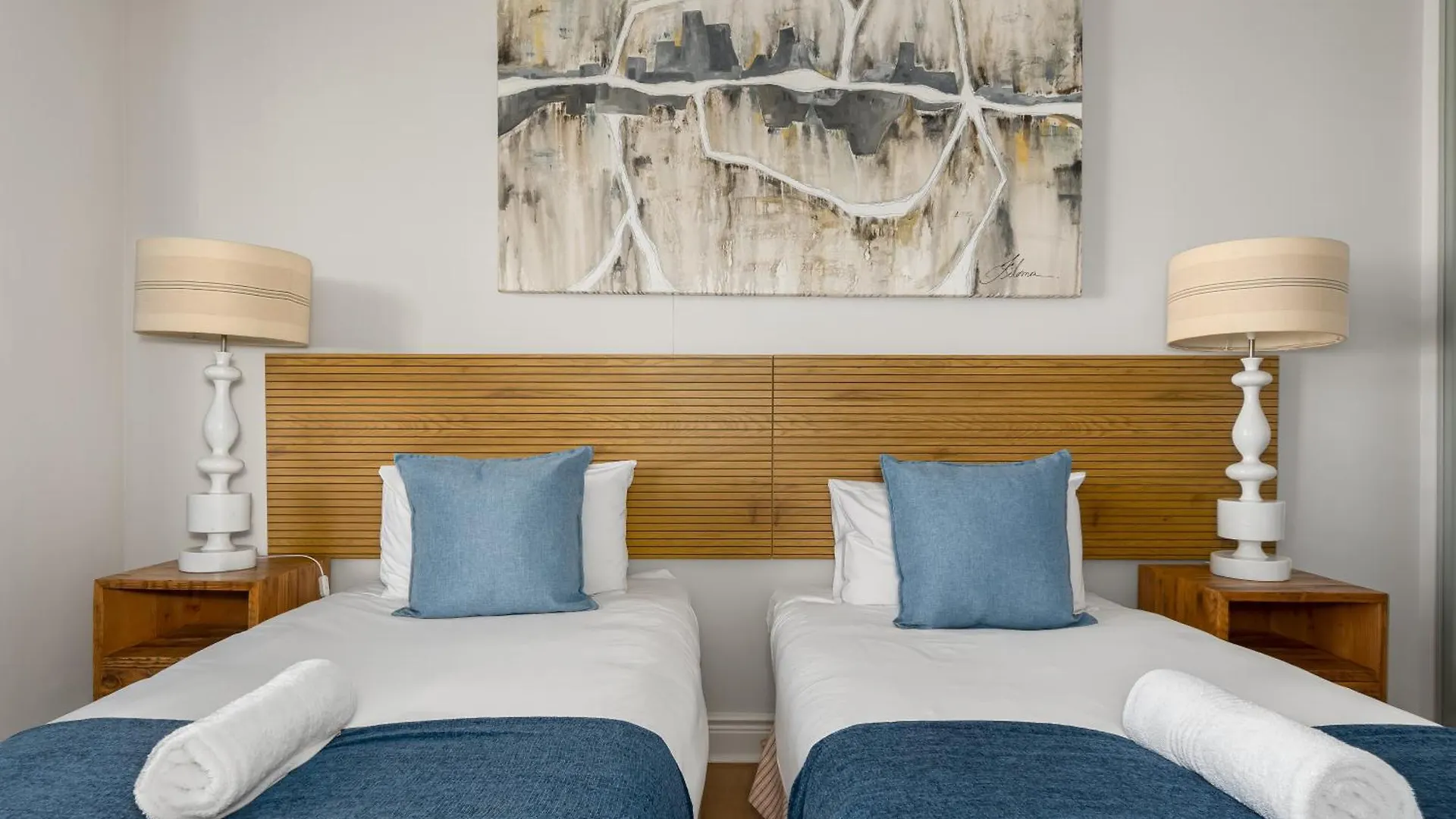Quayside Apartments By Propr Cape Town